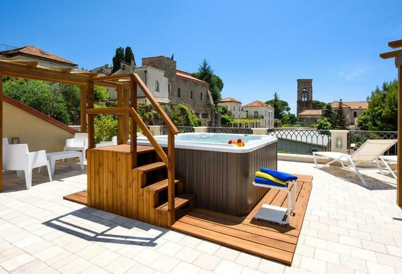 آپارتمان 1 خوابه با تراس, Ravello House