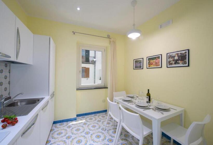 آپارتمان سوپریور 1 خوابه, Ravello House