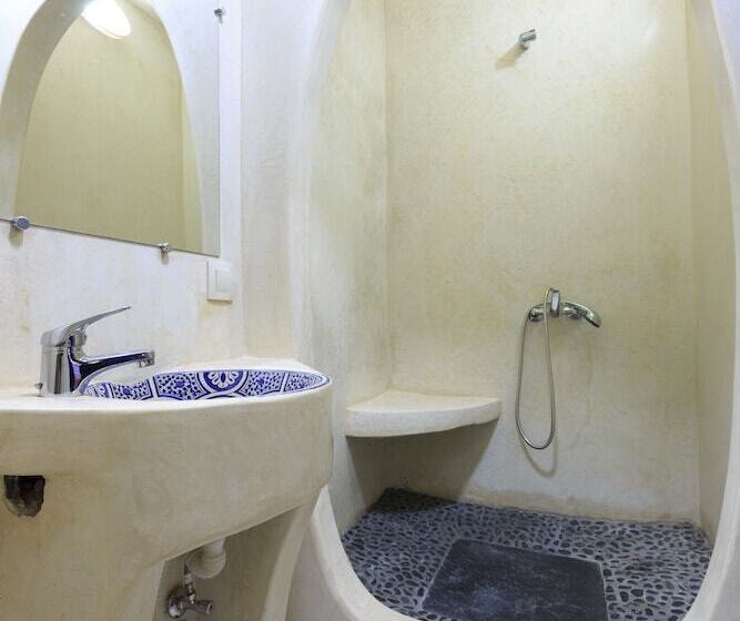 Номер Стандарт Вид на Горы, Riad Zaitouna Chaouen