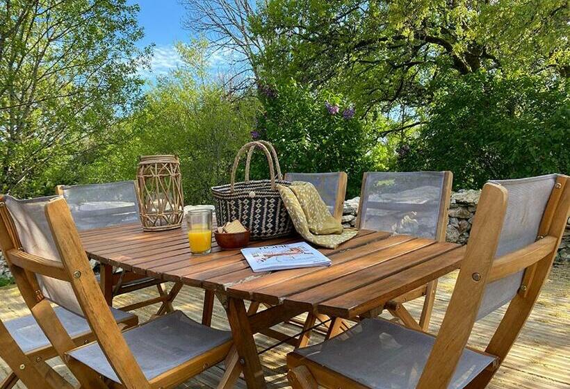 Трехместный Номер Superior, Le Domaine Quercus