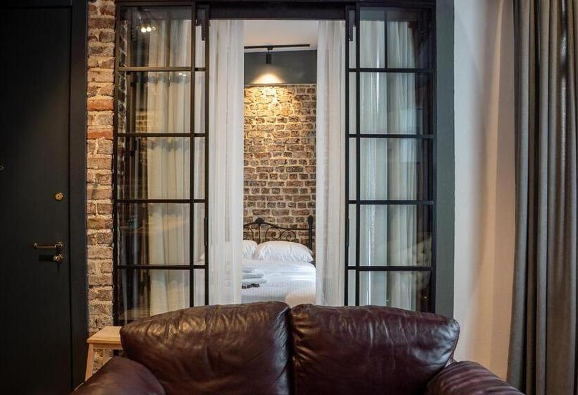 套房, Alness Residence