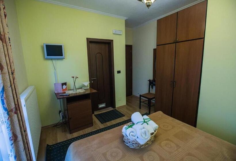 Номер Стандарт с Балконом, Vila118