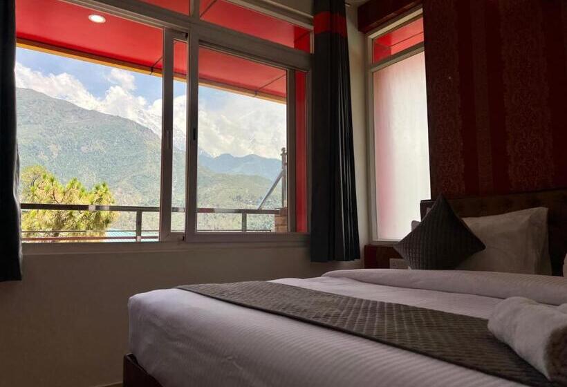 マウンテンビューファミリールーム, Live Free Hostel, Mcleodganj