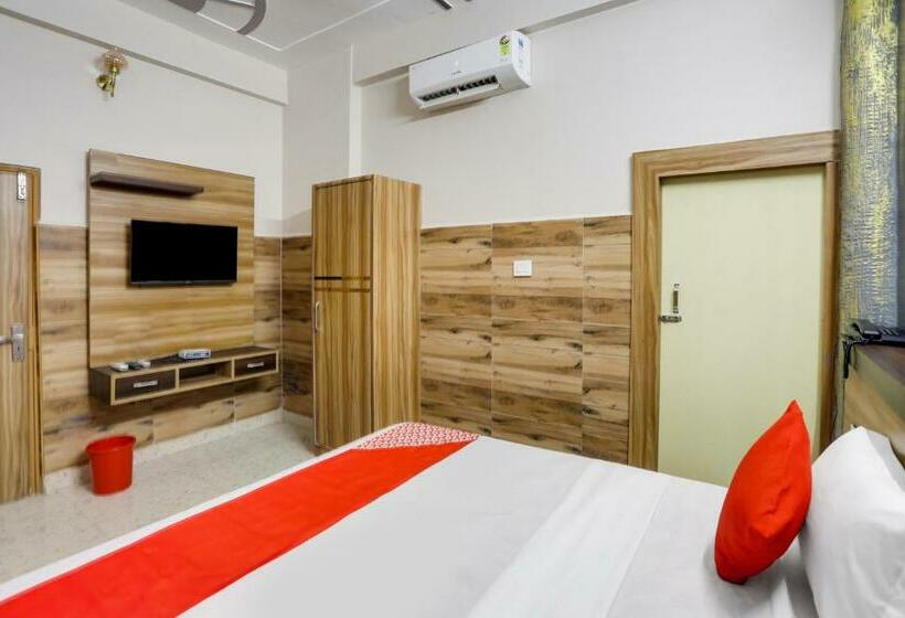 Трехместный Номер Классика, Oyo Flagship 81307  Pratap Since