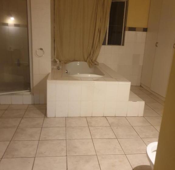 Семейный Номер, Randgate Guesthouse