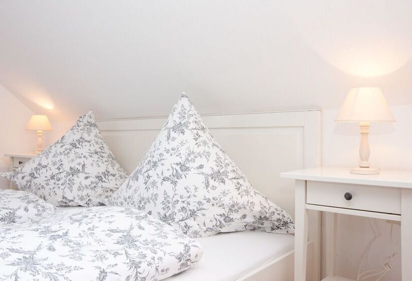 Номер Стандарт, Landhaus Lillesand