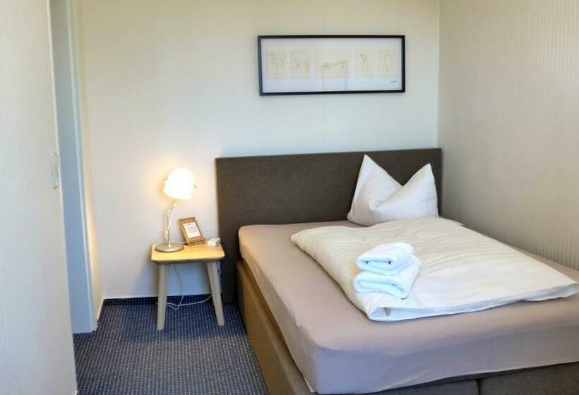 Номер Стандарт Индивидуальный, Romantisches Hotel Zur Traube Schwerin