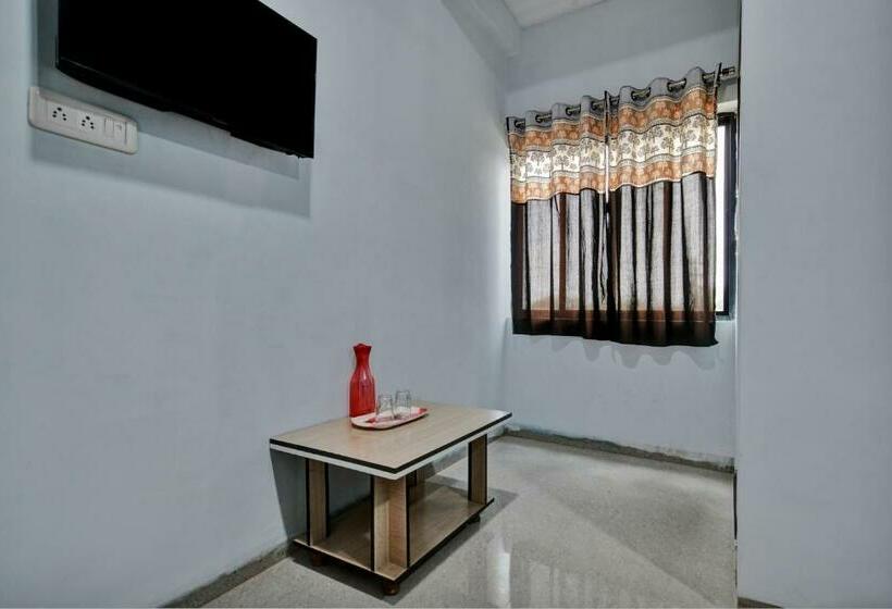 Трехместный Номер Классика, Oyo Flagship 81292  Choice Inn