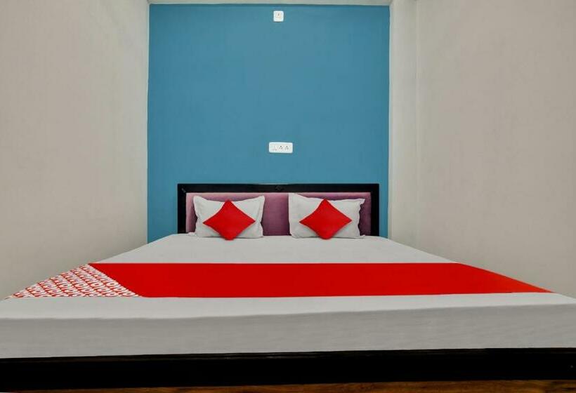 Трехместный Номер Классика, Oyo Flagship 81292  Choice Inn