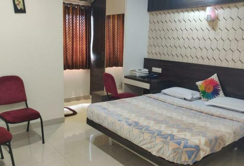 高级大房间, Sony Palace, Kolhapur