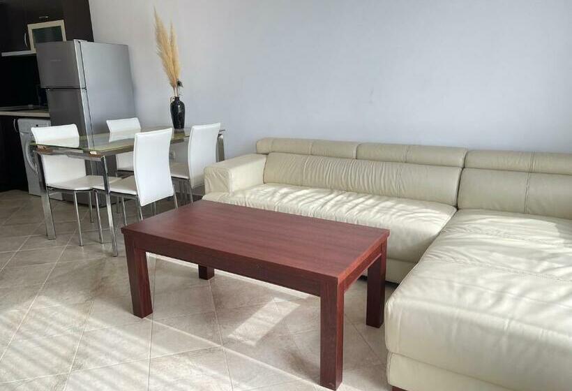 Quarto Triplo Comfort, Ravda Family Resort. Park&sea