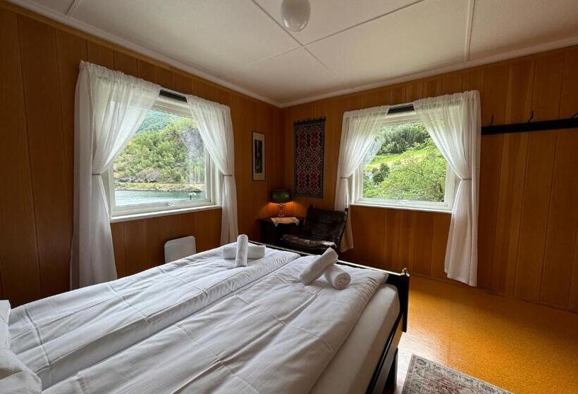 オーシャンビュースタンダードルーム, Svingen Guesthouse   Panoramic Fjord Views In Flåm