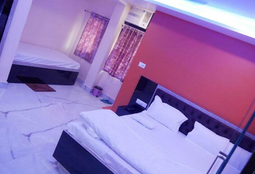 Трехместный Номер Deluxe, Vaidehi Inn A Unit Of Vaidehi Guest House