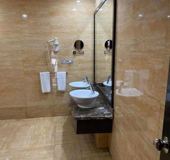 سوییت جونیور با چشم‌انداز استخر, Porto Marina Patio Suite   Egyptian Residents Only