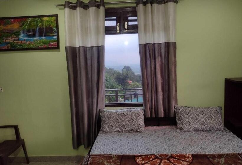 Трехместный Номер Классика, Oyo 81211 Ss Guest House