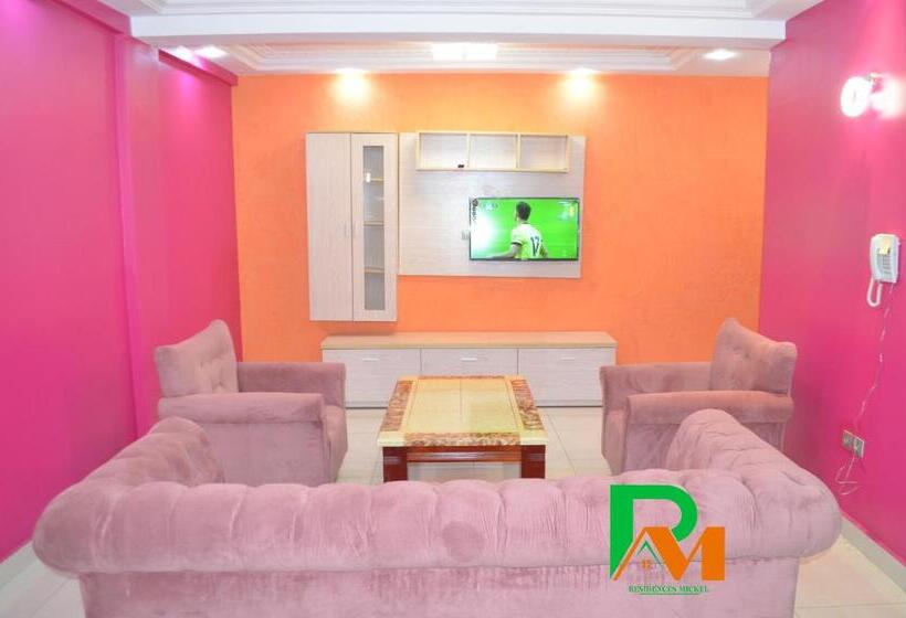آپارتمان 2 خوابه, Residences Mickel