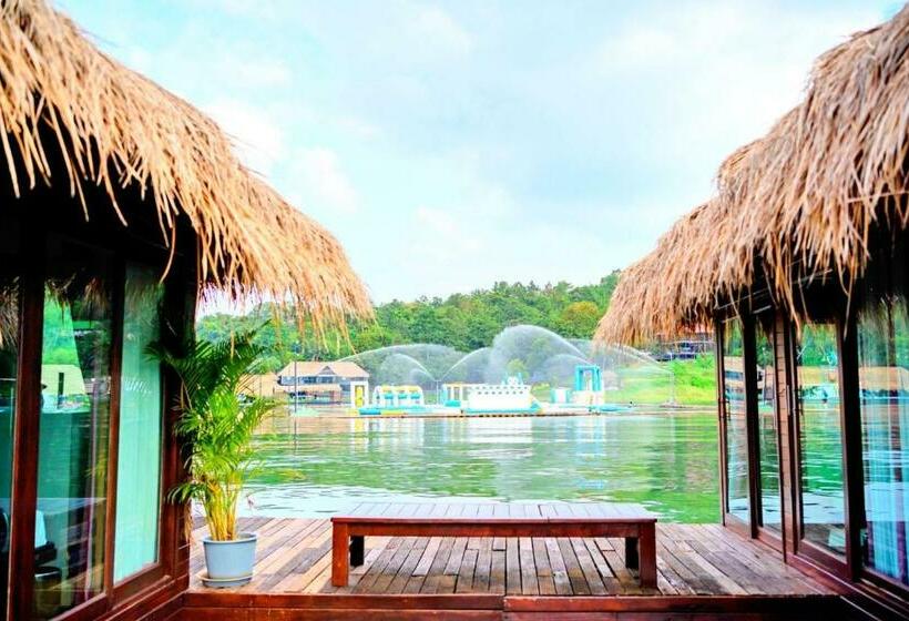 Четырехместный Номер Superior, Ruknam Resort