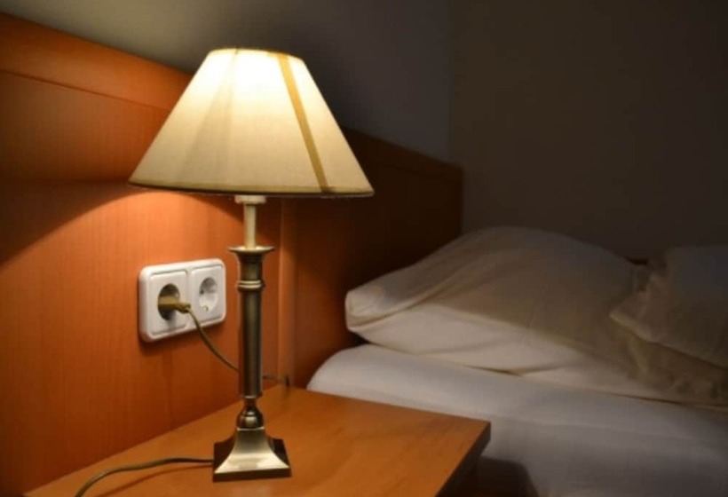Четырехместный Номер Стандарт, Altstadthotel Rheine