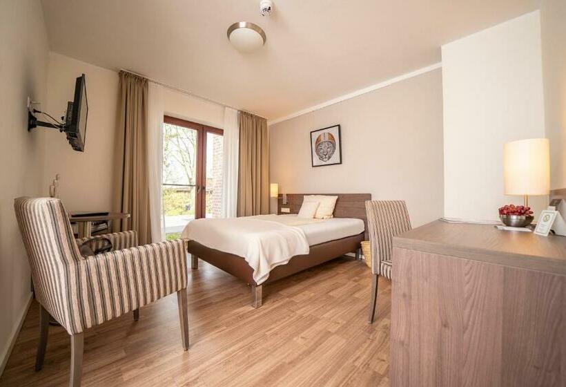 Номер Стандарт Индивидуальный, Tiek Apartments