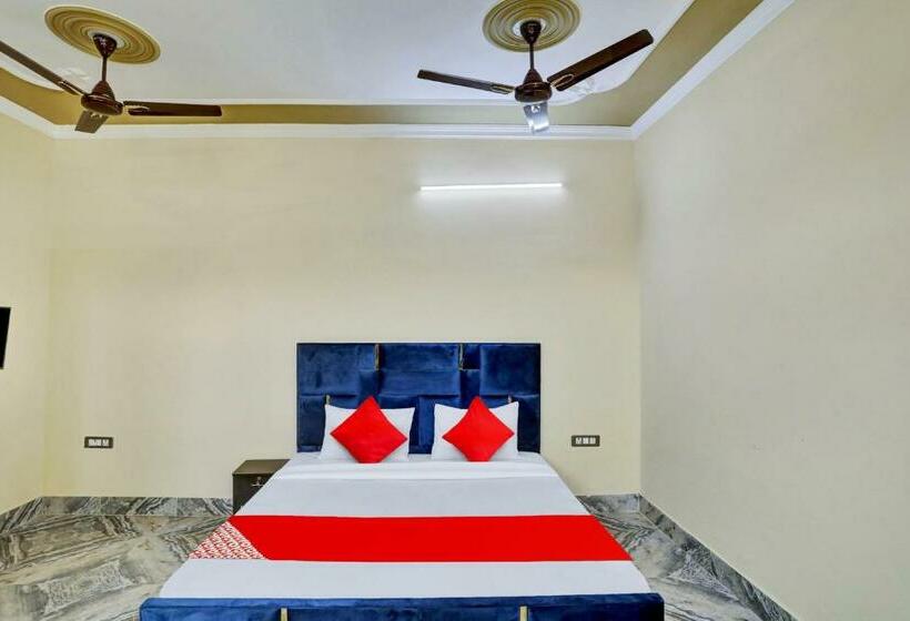 Трехместный Номер Классика, Flagship Friends Guest House