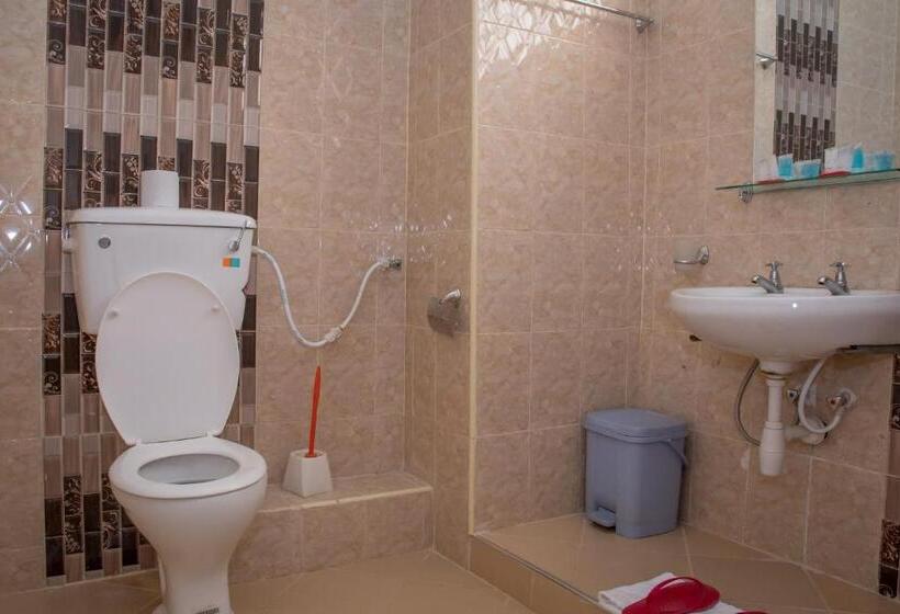 سوییت اجرایی, Lake Bogoria Spa Kabarak