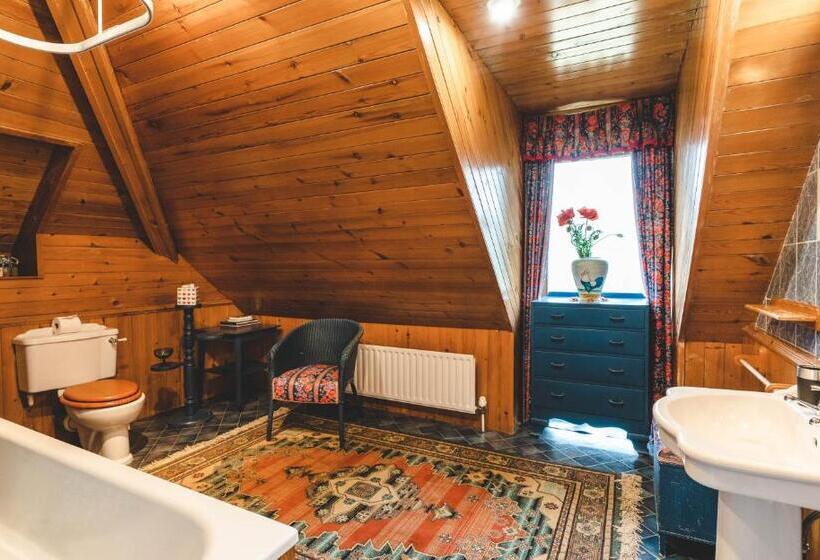 Трехместный Номер Deluxe, Rayanne House