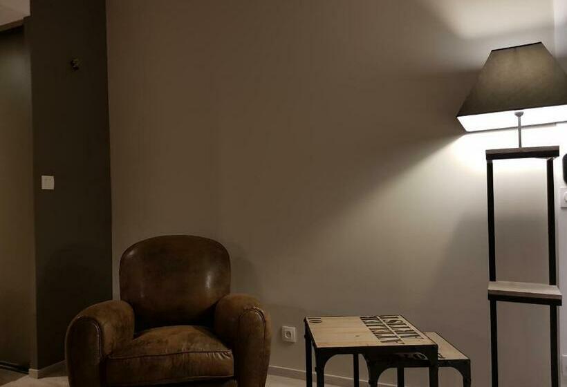 Номер Клуб, Suite Appart Hôtel La Loggia By M Spa