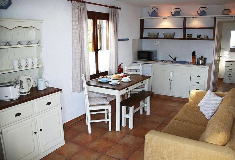 Appartamento 2 Camere da Letto Vista Mare, Villa Galini