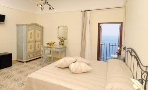 Люкс Вид на Море, Locanda Degli Dei