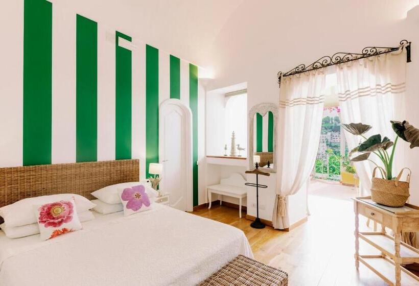 Номер Стандарт Боковой Вид на Море, Villa Mary Suites