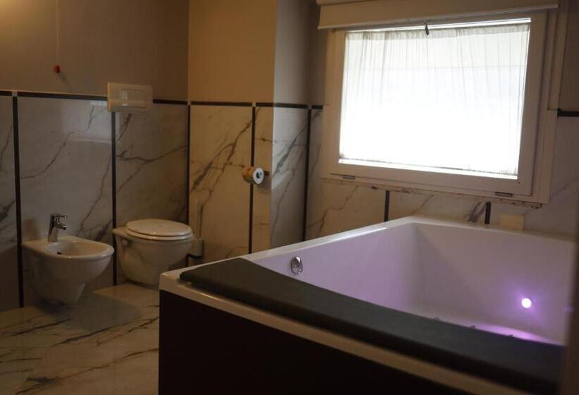 スイート, Virginia Resort & Spa   Adults Only