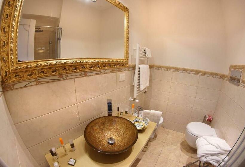 Номер Стандарт с Балконом, B&b Palazzo Del Teatro