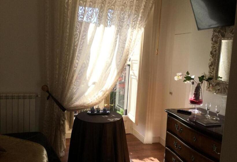Номер Стандарт с Балконом, B&b Palazzo Del Teatro