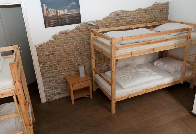 غرفة عائلية, City Hostel Vlissingen
