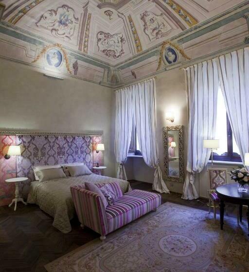 Люкс, Palazzo Carletti