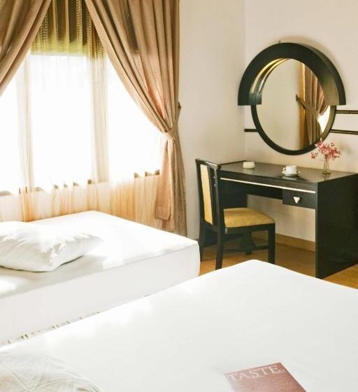 Family Suite, Sibayak Internasional