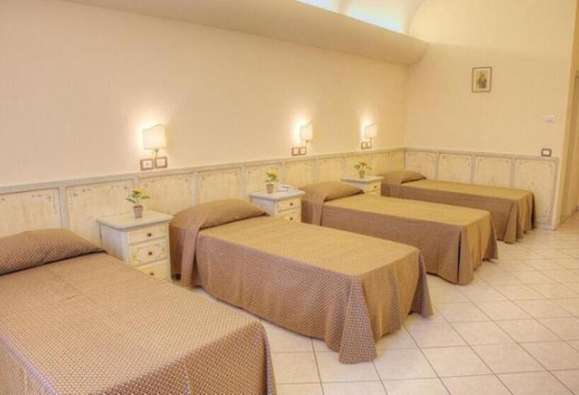 اتاق سوپریور چهار تخته, Villa Santa Margherita   B&b