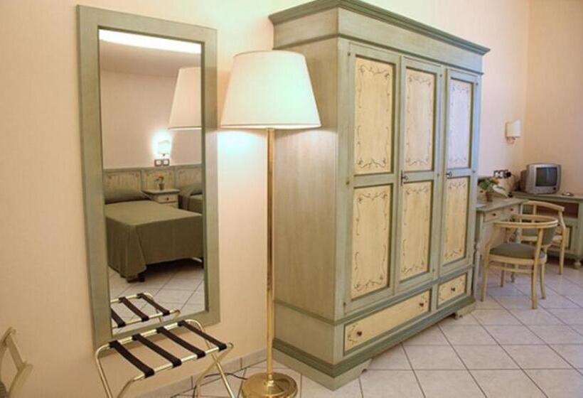 اتاق سوپریور چهار تخته, Villa Santa Margherita   B&b