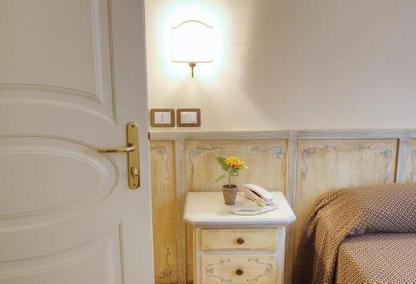 Quarto Estandar para Deficientes Físicos, Villa Santa Margherita   B&b