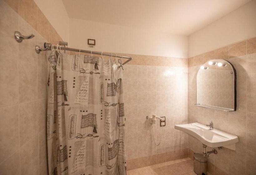 اتاق استاندارد برای معلولان, Villa Santa Margherita   B&b