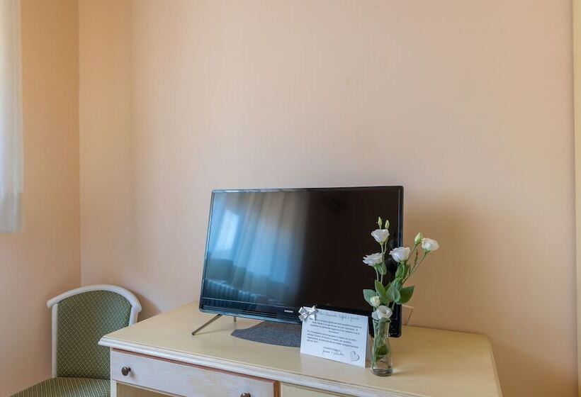 اتاق استاندارد یک نفره, Villa Santa Margherita   B&b