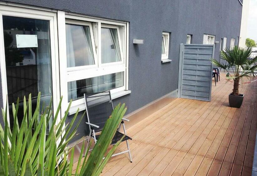 Номер Стандарт с Балконом, Boardinghotel Heidelberg