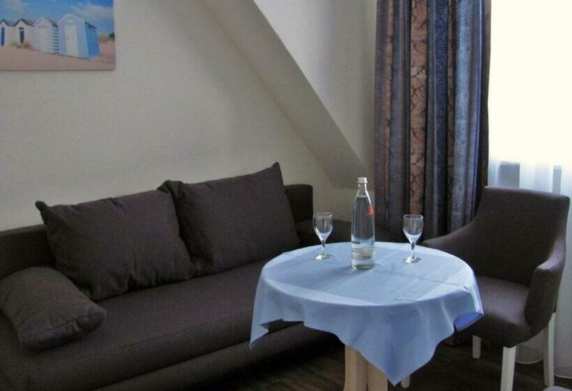Люкс Вид на Сад, Landhotel Alte Schule   Hotel Garni