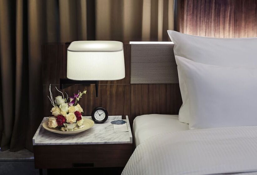 اتاق سوپریور, The Lotus Hotel Chongqing