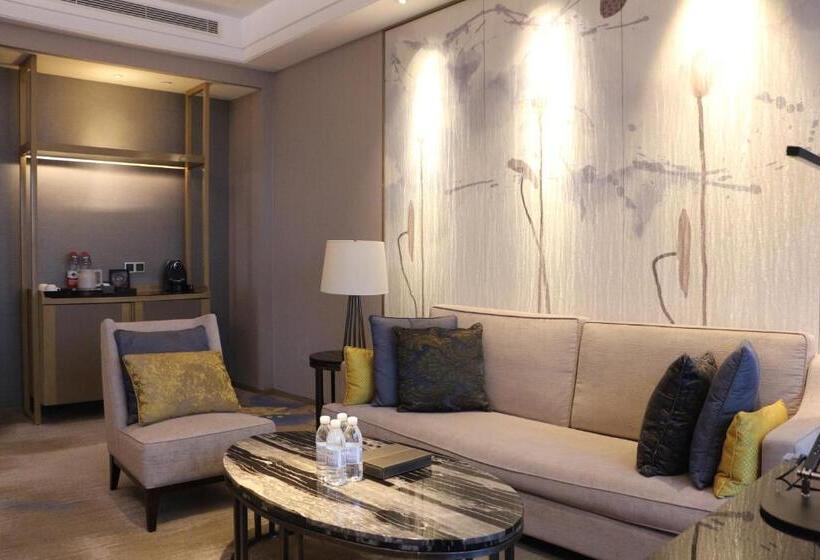 سوییت لوکس, Wanda Realm Huangshi