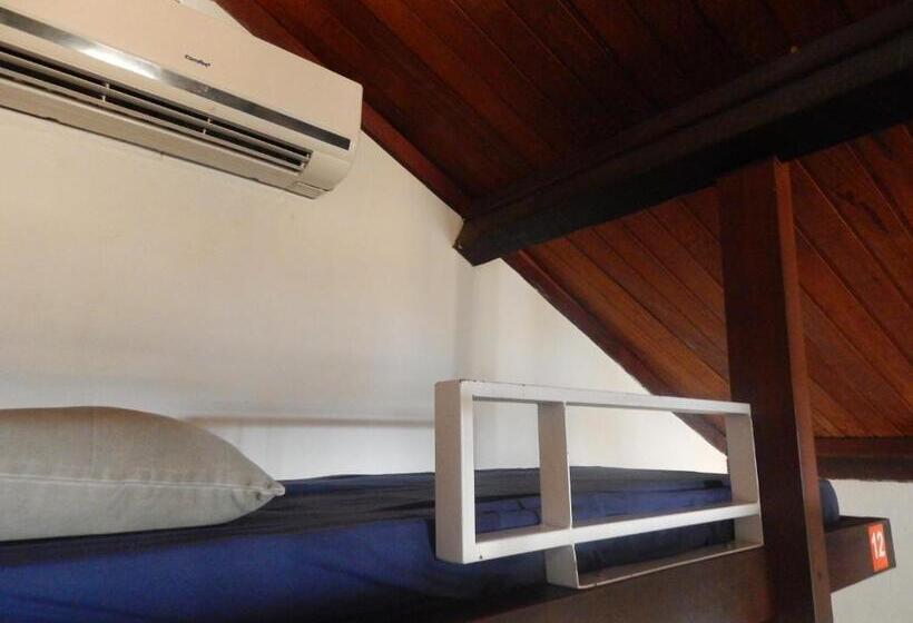공동 객실, Laranjeiras Hostel