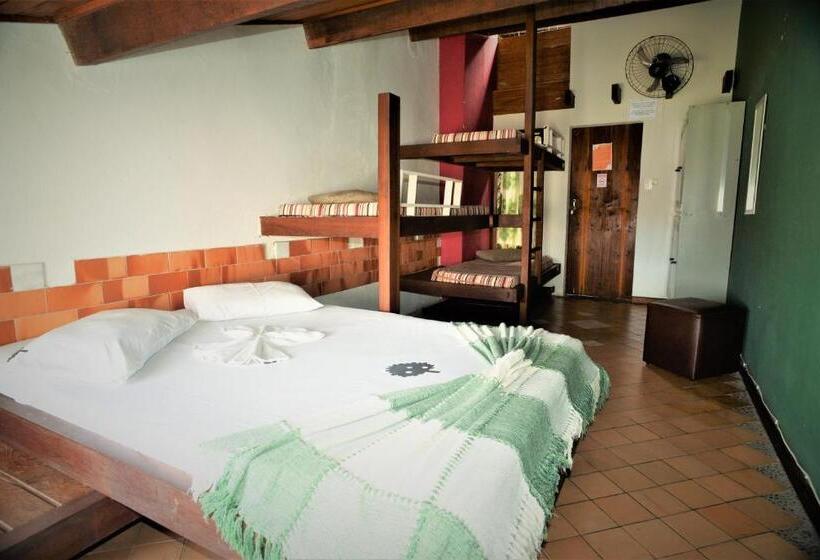 패밀리 룸, Laranjeiras Hostel