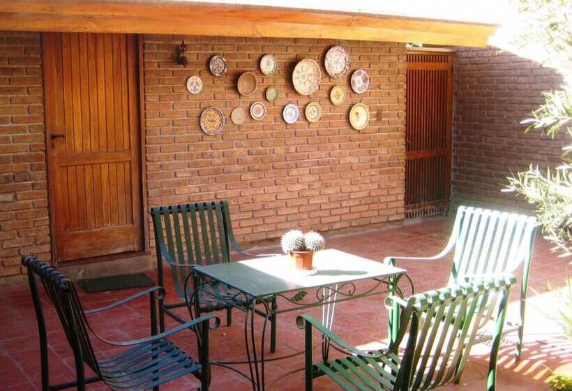 基本间, Lujan De Cuyo B&b