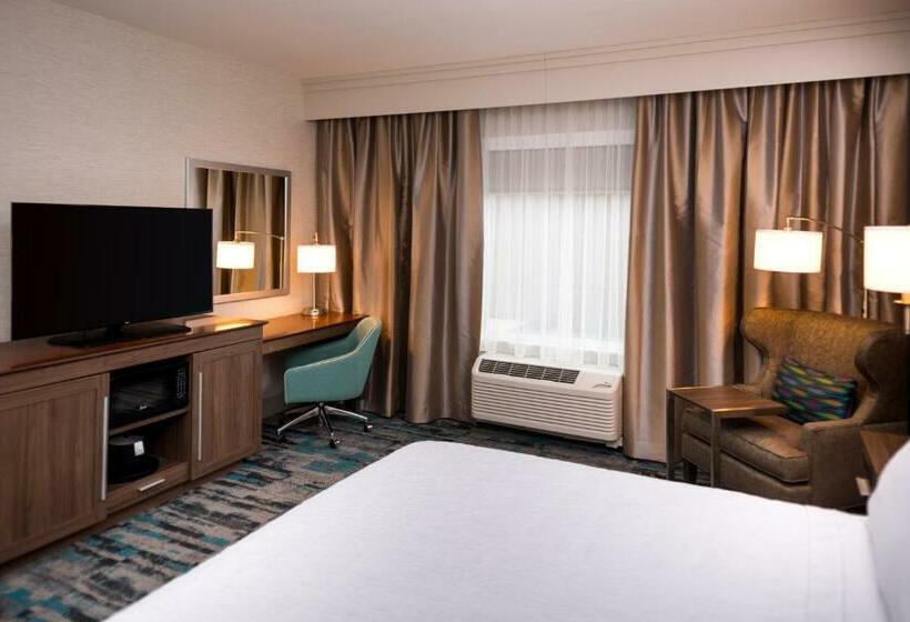 اتاق استاندارد با تخت بزرگ برای معلولان, Hampton Inn & Suites Olympia Lacey