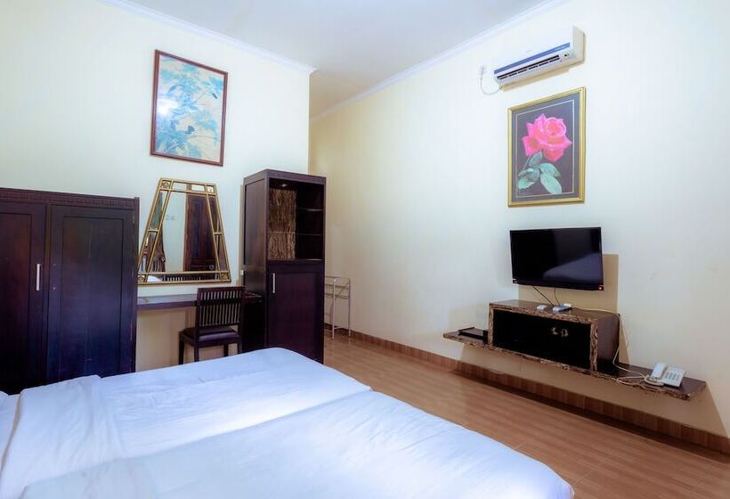 Номер Deluxe, Mahkota Plengkung By Ecommerceloka